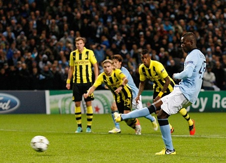 Điểm nhấn trong 90 phút Man City “hút chết” trước Dortmund - 10 Sau vài lần thoát thua, Man City có được bàn thắng ở phút 90...