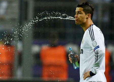 Những dấu ấn trong ngày Real Madrid bại trận trên đất Đức - 12 C. Ronaldo không thể giúp Real Madrid tránh thất bại trên đất Đức