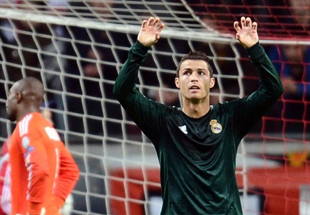 CR7 tỏa sáng ở thời điểm vô cùng quan trọng với Real Madrid