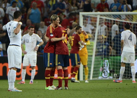 Tây Ban Nha - Pháp: Vicente Calderon dậy sóng - 1 TBN đã thắng Pháp vang dội tại tứ kết Euro 2012