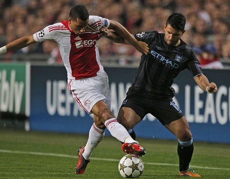 Man City - Ajax: Canh bạc tất tay của Mancini - 3 Mọi hy vọng của Man City đổ dồn vào tiền đạo Aguero