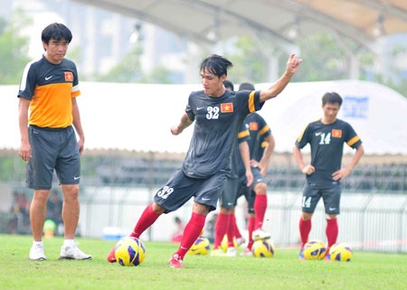 Điểm mặt những cây săn bàn của đội tuyển Việt Nam - 2 Quốc Anh đã có nhiều thay đổi so với hồi SEA Games 2005