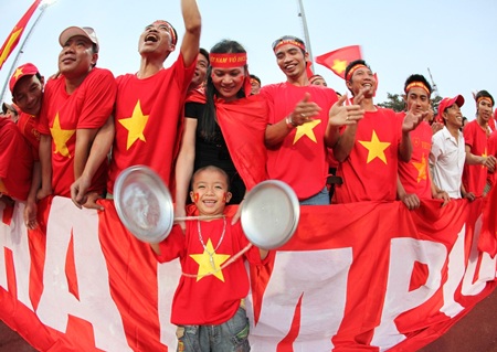 Cùng Goldentour tiếp lửa cho ĐT Việt Nam tại AFF Cup 2012 - 3 Đặt tour hoặc tìm hiểu thêm thông tin, vui lòng liên lạc