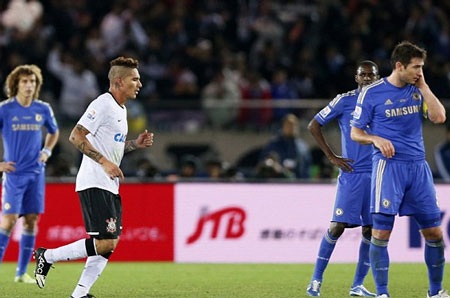 Những khoảnh khắc Corinthians đánh gục Chelsea tại Yokohama - 2 Những phút đầu tiên diễn ra khá cân bằng và căng thẳng