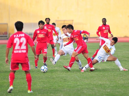 Hải Phòng tập trung trong đầy rẫy nỗi âu lo - 1 Nhiều thách thức chờ đón Hải Phòng trước mùa giải mới