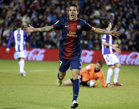 Tello ấn định thắng lợi 3-1 cho Barcelona