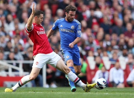 Juan Mata từng tỏa sáng ở trận lượt đi gặp Arsenal
