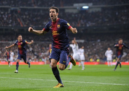 Real Madrid hòa may mắn Barcelona tại Bernabeu - 2 Fabregas đưa Barcelona dẫn trước ở đầu hiệp 2