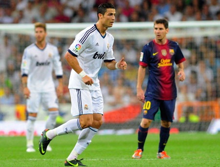 Real Madrid - Barcelona: Bernabeu luận anh hùng - 3 Cuộc so tài Ronaldo-Messi luôn thu hút sự chú ý của dư luận