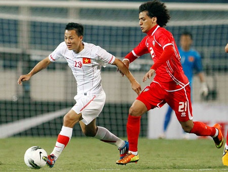 Đội tuyển Việt Nam: Ngẩng cao đầu sau thất bại - 1 Thành Lương vẫn chơi xông xáo trong suốt trận đấu - Ảnh: Gia Hưng