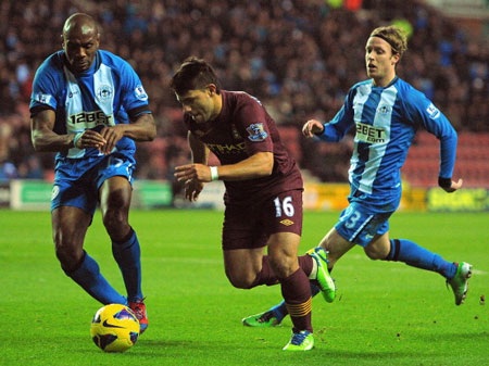 Man City tiếp tục nuôi giấc mộng bám đuổi MU - 2 Aguero sẽ lại tiếp tục tỏa sáng khi gặp Wigan?