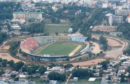 Sân Đồng Nai chi 20 tỷ đồng lắp dàn đèn mới