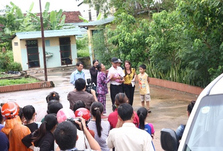 Vụ 3 trẻ sơ sinh tử vong: “Sốc phản vệ không rõ nguyên nhân” chỉ là kết luận ban đầu - 1 Vụ 3 trẻ sơ sinh tử vong: Đau xé lòng nước mắt người cha