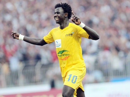 Abass đang là ứng cử viên hàng đầu cho danh hiệu Vua phá lưới V-League