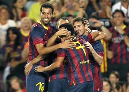 Barcelona hạ Santos 8-0 trong ngày HLV Martino ra mắt - 3 Niềm vui chiến thắng của các cầu thủ Barcelona