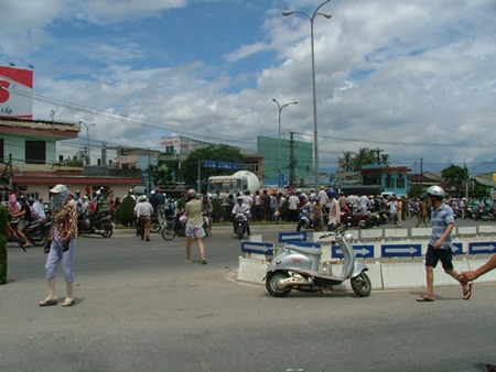 Tai nạn xảy ra ở ngã ba Huế