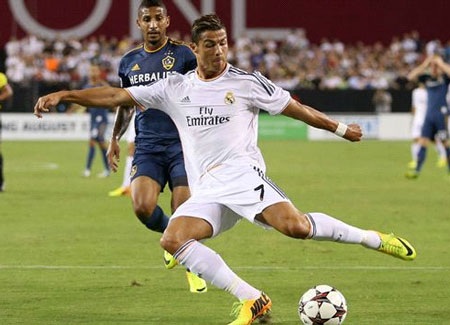 C. Ronaldo chơi khá mờ nhạt khi đối đầu LA Galaxy