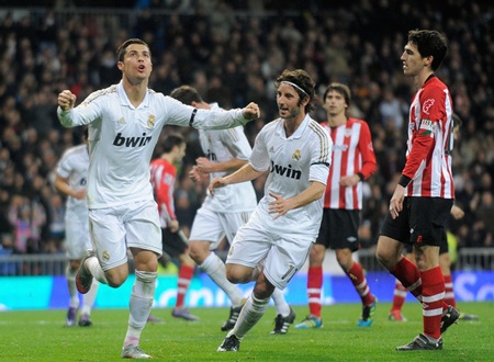 Real Madrid - Bilbao: Khát vọng ghi bàn của C. Ronaldo - 1 C. Ronaldo luôn có duyên khi đối đầu Bilbao