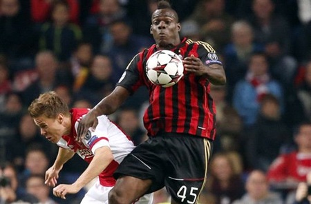 Balotelli mang về 1 điểm quý giá cho AC Milan