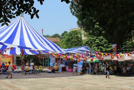 Nanakids đồng hành cùng Lễ hội Trung Thu dân gian 2013 - 1 Lễ hội Trung Thu dân gian 2013 tại Cung Thiếu Nhi Hà Nội