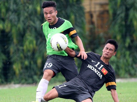 Đội hình dự bị U23 Việt Nam cầm hòa Reac Sportiskola tại Hungary - 1 U23 Việt Nam đang rất nỗ lực tập luyện - Ảnh: Gia Hưng