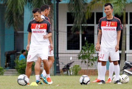 Việt Nam - Uzbekistan: Chờ vào phép màu - 2 Đội tuyển Việt Nam sẽ cố gắng chiến thắng để nuôi hy vọng - Ảnh: Gia Hưng