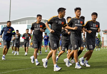 Thanh Hào, Phi Sơn kịp bình phục trước SEA Games 27 - 1 U23 Việt Nam đang đón nhiều trụ cột trở lại -Ảnh: Gia Hưng