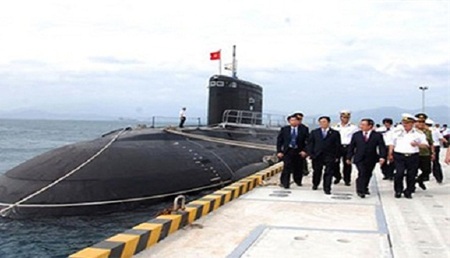 Chuẩn bị cử hành lễ bàn giao tàu ngầm Hà Nội cho Hải quân Việt Nam - 1 Chuẩn bị cử hành lễ bàn giao tàu ngầm Hà Nội cho Hải quân Việt Nam