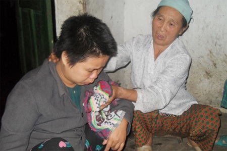 Chuyện rùng rợn, đau khổ đến tận cùng tại ngôi làng của những người điên - 1 Đường về “xóm tận khổ”