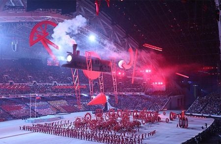 Olympic Sochi 2014: Lễ khai mạc tưng bừng và đậm đà bản sắc văn hóa Nga - 4 Màn đồng diễn tái hiện quá trình công nghiệp hóa nước Nga thời kỳ hiện đại