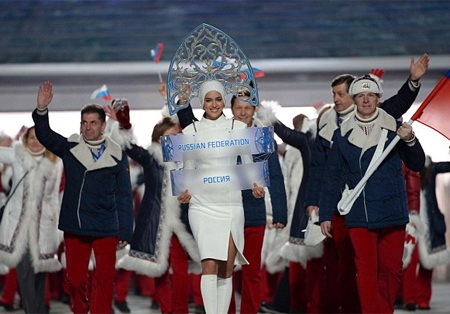 Olympic Sochi 2014: Lễ khai mạc tưng bừng và đậm đà bản sắc văn hóa Nga - 6 Người mẫu nổi tiếng Irina Shayk cũng có mặt ở lễ khai mạc Olympic Sochi