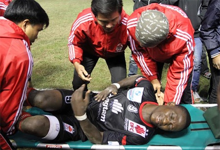 Danny phải nhập viện cấp cứu vì chấn thương nặng - Ảnh: Gia Hưng