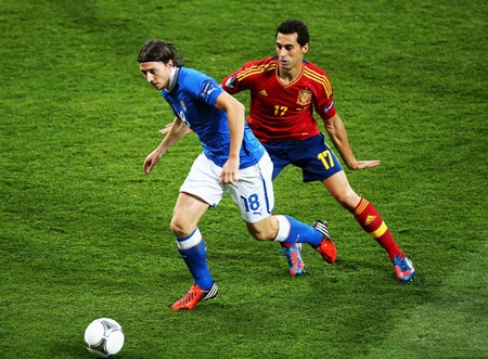 Tây Ban Nha - Italia: Cuộc so tài kinh điển - 1 TBN và Italia đang sở hữu một hàng tiền vệ xuất sắc