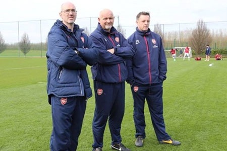 Chùm ảnh: U19 Việt Nam "bắn phá" U19 Arsenal - 12 An An