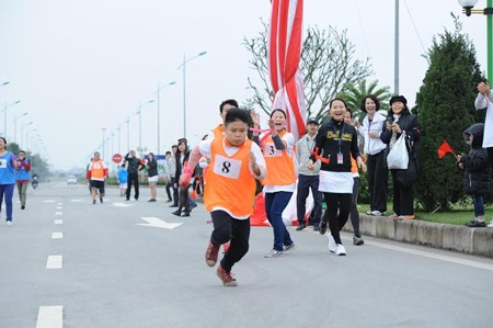 Sôi nổi ngày hội thể thao Vinhomes Riverside