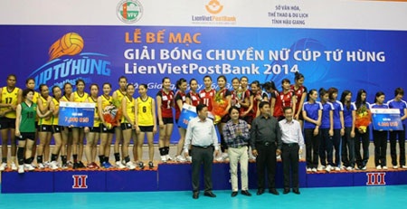 Thông tin LienVietPostBank giành Giải Nhất Cúp Tứ Hùng 2014 tại Hậu Giang - 1 Thông tin LienVietPostBank giành Giải Nhất Cúp Tứ Hùng 2014 tại Hậu Giang