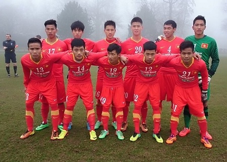5 vấn đề của U19 Việt Nam trước trận gặp U19 Tottenham - 1 U19 Việt Nam còn nhiều vấn đề cần cải thiện