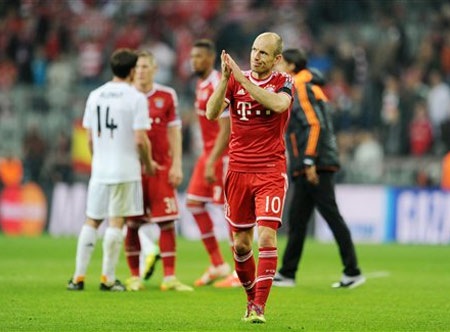 Bayern Munich thảm bại: Hùm xám có trái tim chuột nhắt - 1 Bayern Munich đã nhận thất bại nặng nề nhất trong lịch sử