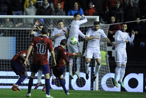 Real Madrid và khát vọng đua tranh chức vô địch La Liga - 2 Osasuna đã hòa Real Madrid 2-2 ở lượt đi tại Pamplona