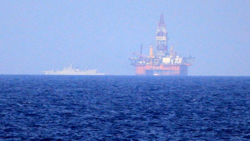 Trung Quốc đã di chuyển giàn khoan Hải
Dương-981 cách vị trí cũ 23 hải lý