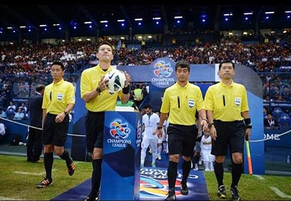 Lộ danh tính 3 trọng tài Nhật Bản cầm còi tại V-League