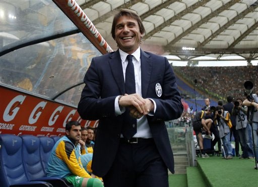Antonio Conte chính thức trở thành HLV tuyển Italia - 1 HLV Conte gánh trách nhiệm khá nặng nề ở đội tuyển Italia