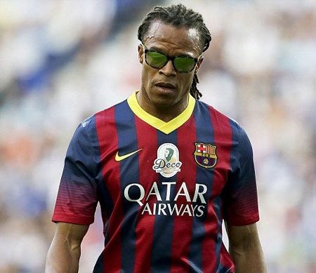 Messi chói sáng trong trận đấu tri ân Deco - 7 Tiền vệ lừng danh Edgar Davids cũng ra sân ở trận đấu này