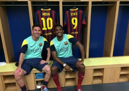 Messi chói sáng trong trận đấu tri ân Deco - 12 Messi và Eto'o ôn lại những kỷ niệm hồi còn khoác áo Barcelona