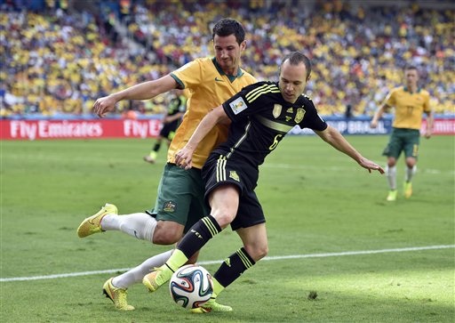 Iniesta sẽ trở thành đội trưởng huyền thoại của Barcelona? - 1 Iniesta đã có một kỳ World Cup 2014 đáng quên cùng tuyển Tây Ban Nha