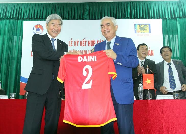 Lễ ký kết hợp tác giữa LĐBĐ Việt Nam và LĐBĐ Nhật Bản