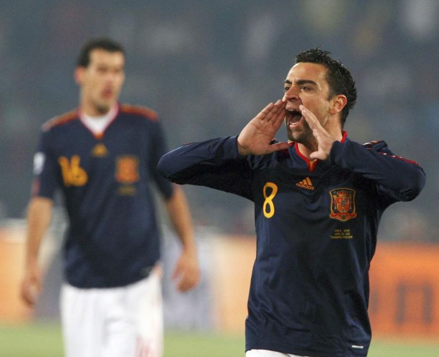 Xavi Hernandez: Huyền thoại đặc biệt nhất của Tây Ban Nha - 1 Xavi là nhạc trưởng xuất sắc nhất trong lịch sử bóng đá Tây Ban Nha