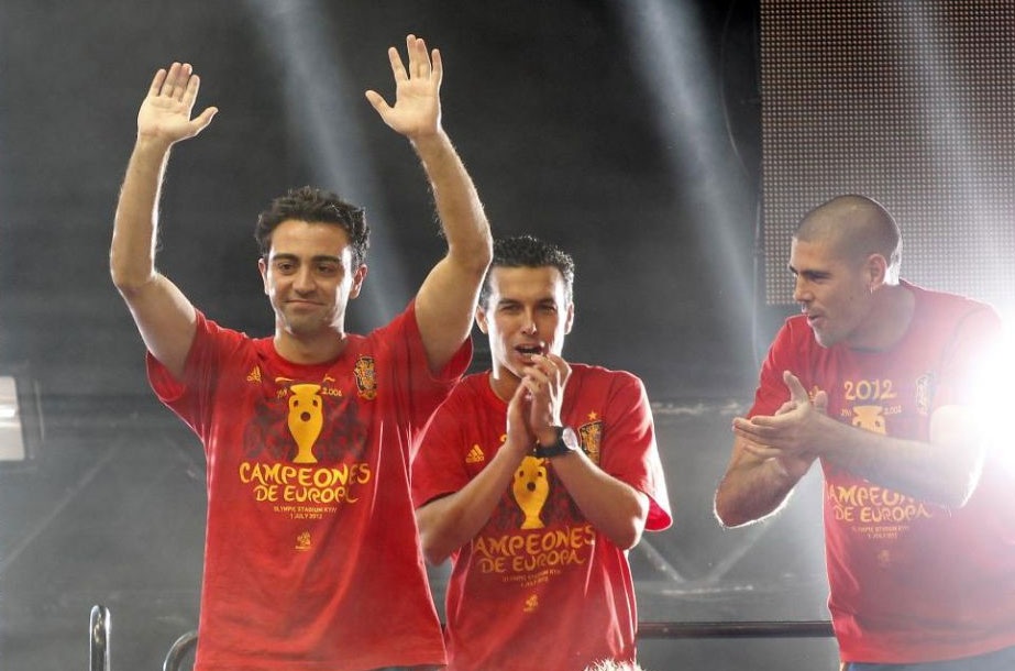 Xavi Hernandez: Huyền thoại đặc biệt nhất của Tây Ban Nha - 2 Xavi chia tay đội tuyển Tây Ban Nha ở tuổi 33