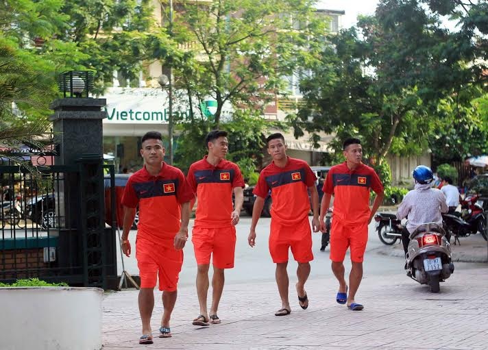 Đội tuyển Việt Nam hội quân chuẩn bị cho AFF Cup 2014 - 2 Đầu tháng tới, ĐTVN sẽ có trận giao hữu với CHDCND Triều Tiên - Ảnh: Gia Hưng