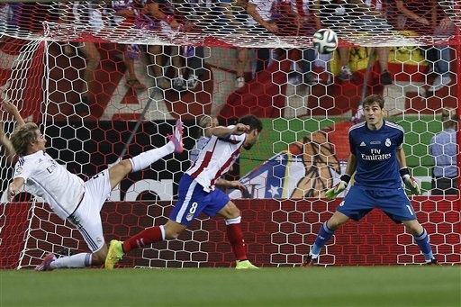 Real Madrid - Cordoba: “Kền kền trắng” trút giận - 1 Ancelotti cần khắc phục những yếu điểm ở hàng thủ Real Madrid
